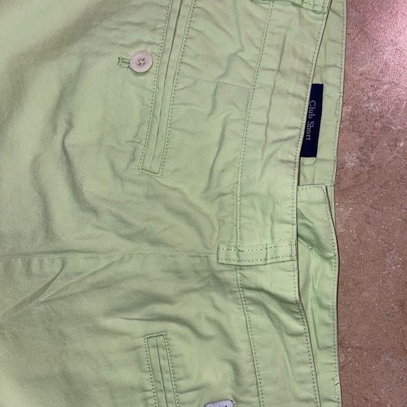 Vineyard Vines Club Short - 32W - Picture 4 of 4